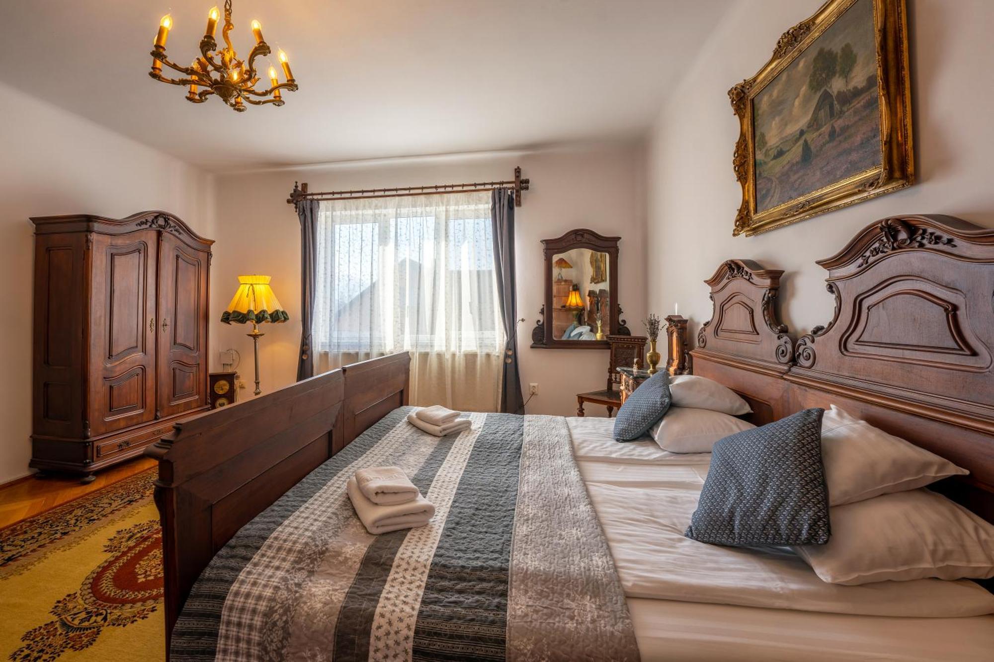 Casa Szabo Bed & Breakfast Sighisoara Bagian luar foto