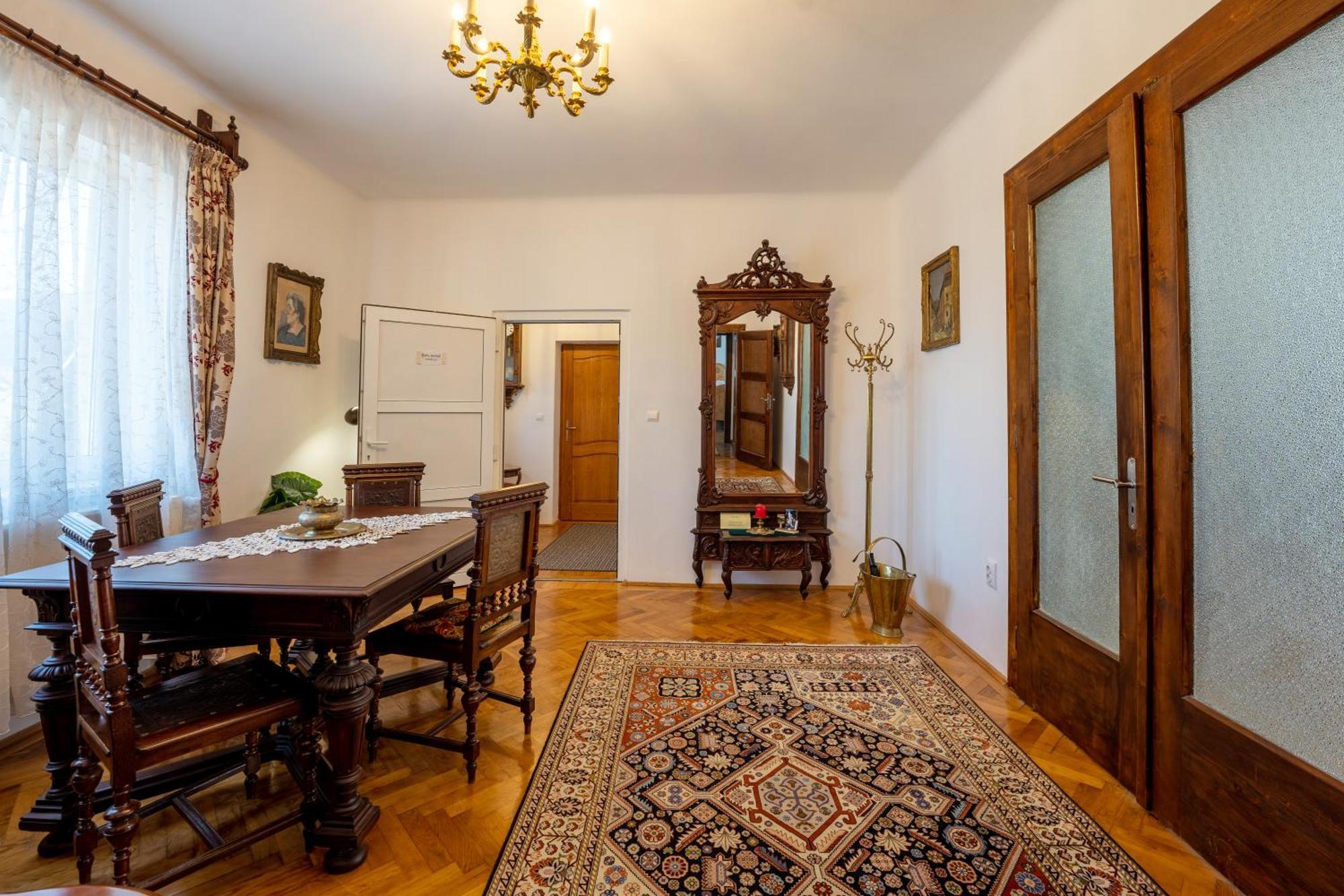 Casa Szabo Bed & Breakfast Sighisoara Bagian luar foto